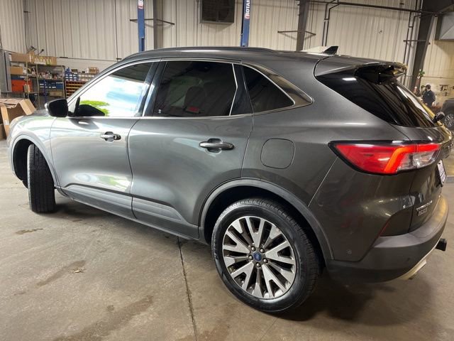 Used 2020 Ford Escape Titanium AWD/4WD image 4