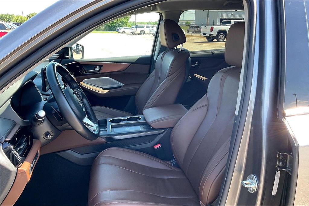 Used 2025 Acura MDX FWD w/ Technology Package image 18