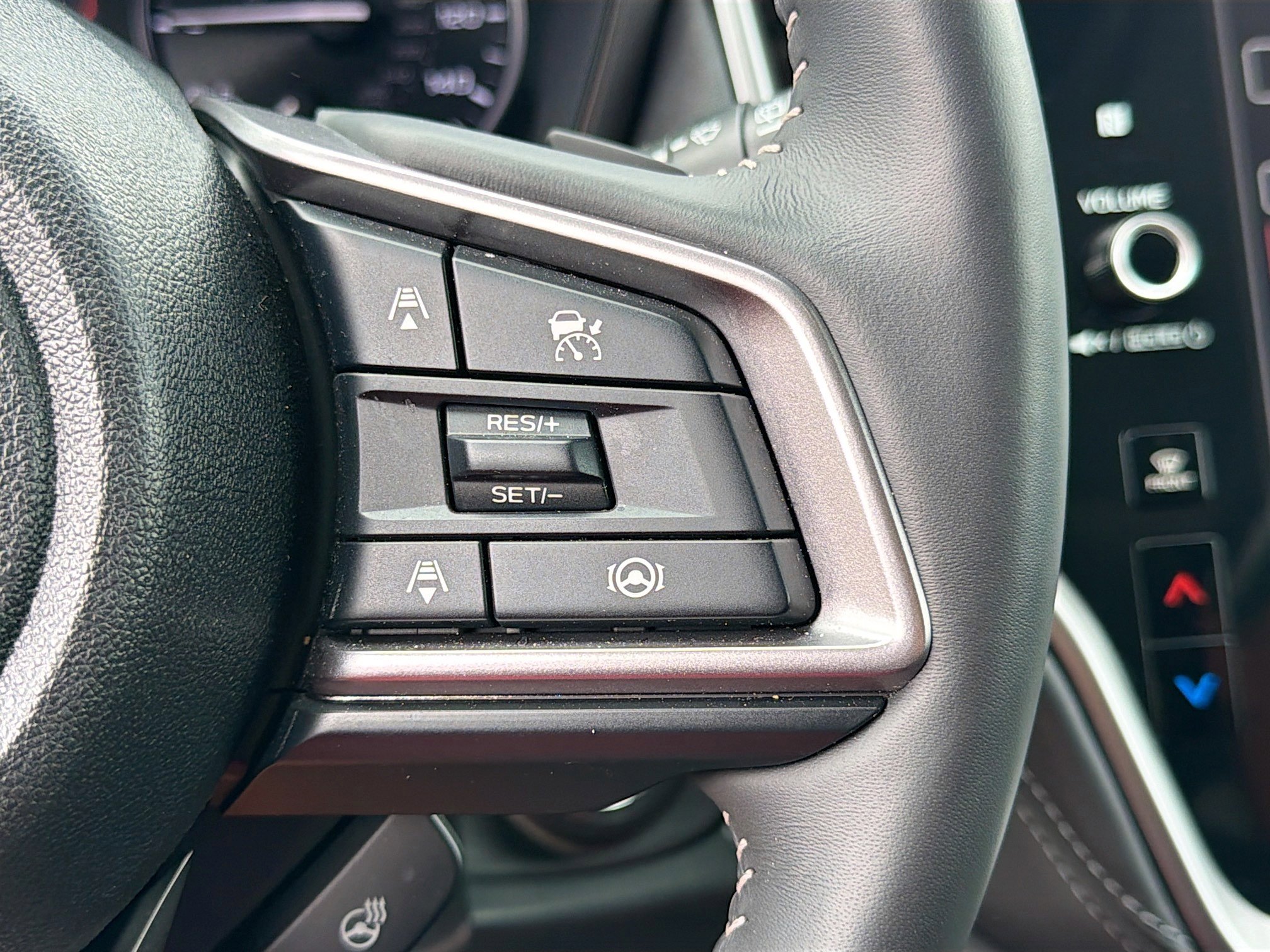 Certified 2025 Subaru Outback Touring image 37