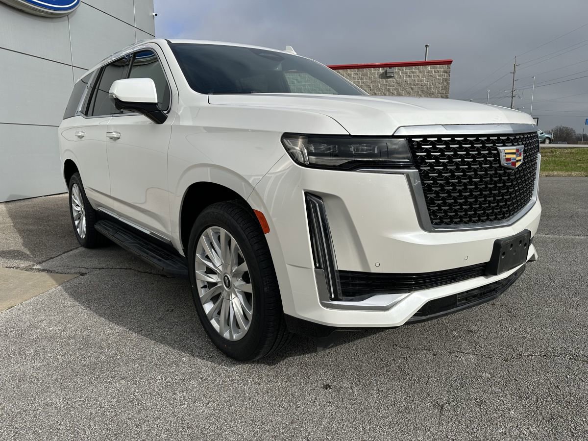 Used 2021 Cadillac Escalade Luxury image 2