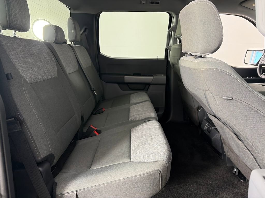 Used 2022 Ford F150 XLT w/ Trailer Tow Package AWD/4WD image 27