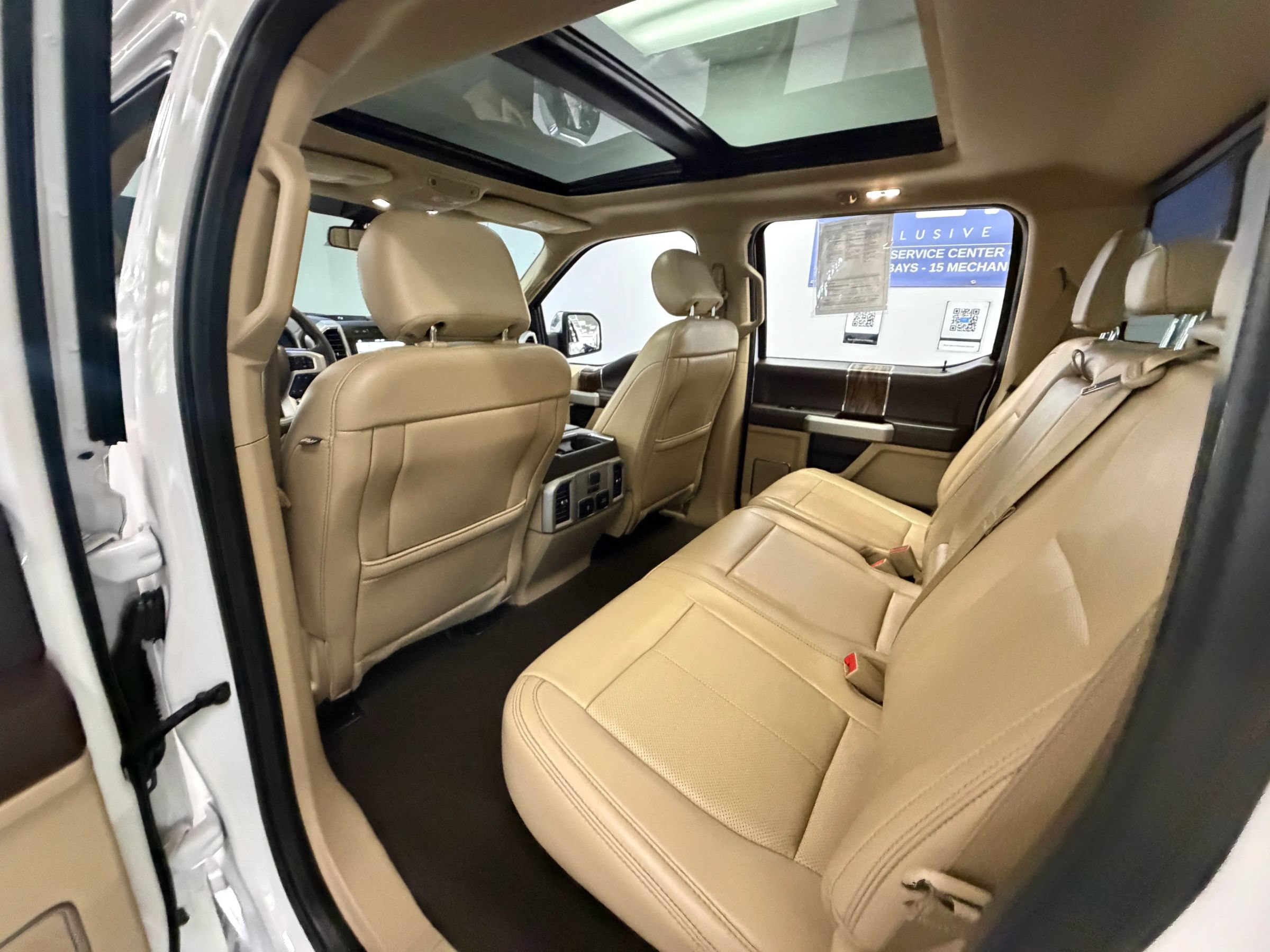 Used 2019 Ford F150 Lariat w/ Equipment Group 502A Luxury AWD/4WD image 22