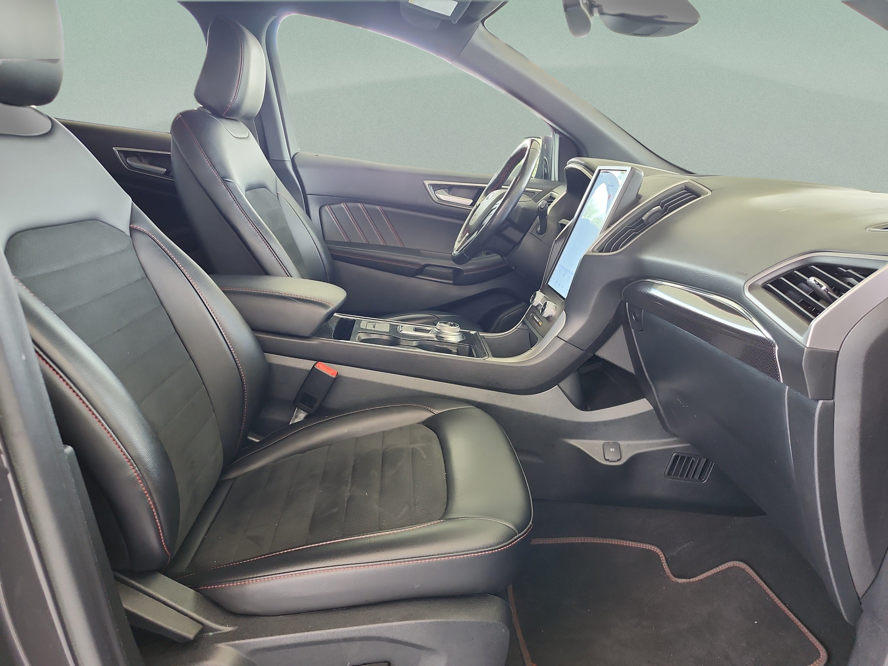 Certified 2021 Ford Edge ST-Line FWD image 20
