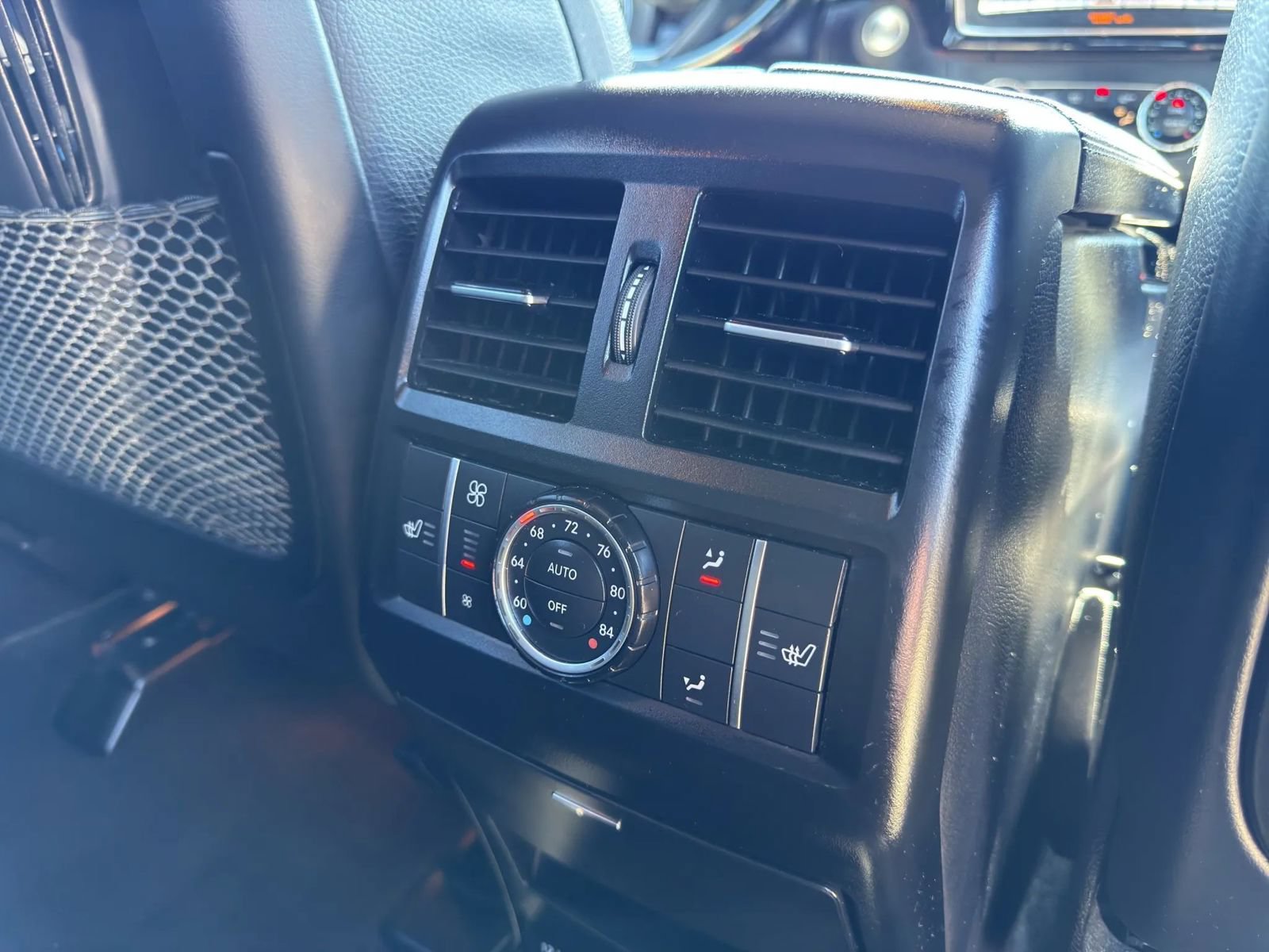 Used 2017 Mercedes-Benz GLS 550 4MATIC w/ Driver Assistance Package image 30