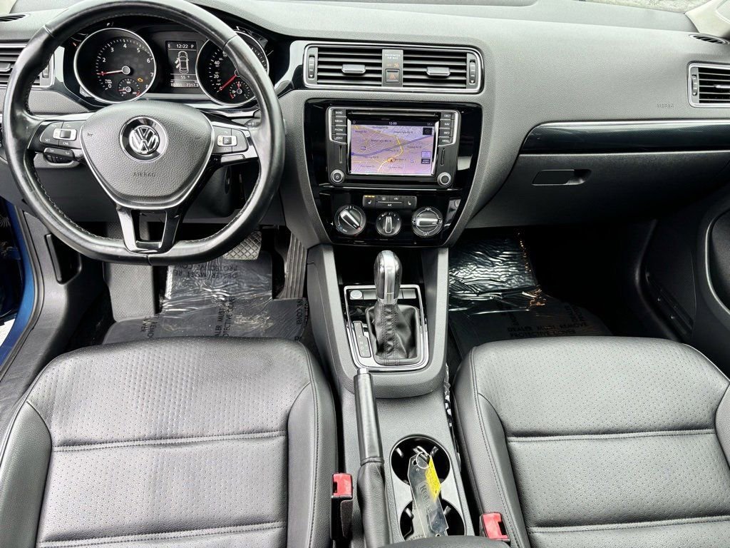 Used 2016 Volkswagen Jetta SEL image 14