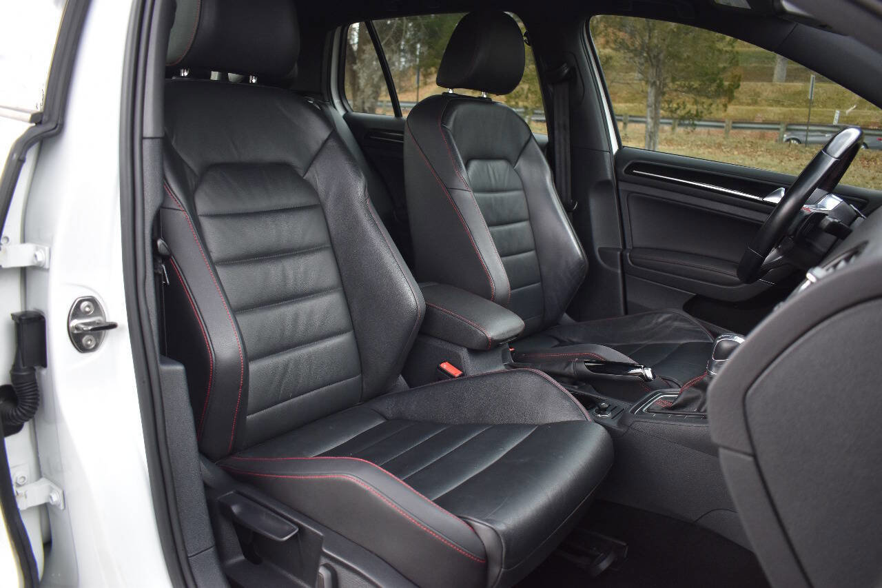 Used 2015 Volkswagen GTI Autobahn w/ Lighting Package (SEL) image 13