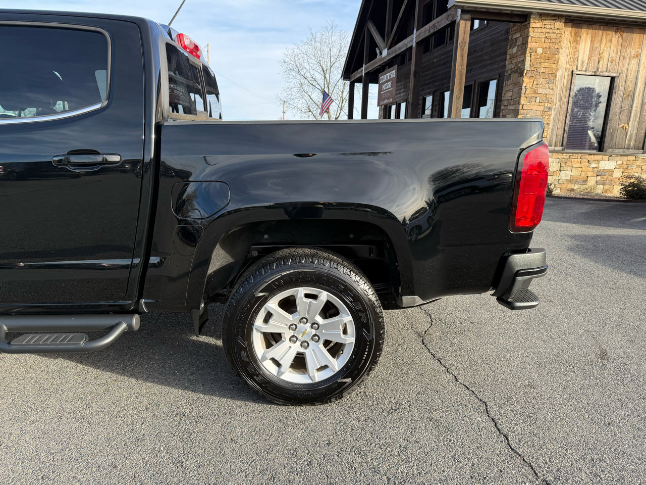 Used 2018 Chevrolet Colorado LT w/ LT Convenience Package image 37