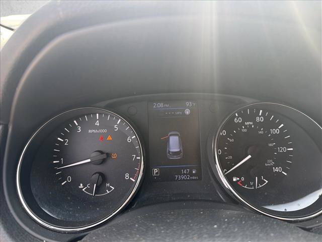 Used 2019 Nissan Rogue SV w/ Premium Package FWD image 12