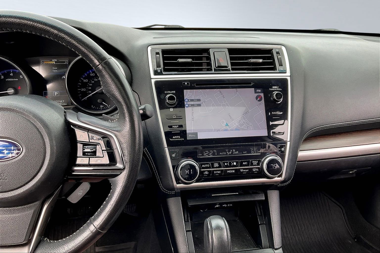 Used 2019 Subaru Outback 2.5i Touring w/ Popular Package #3A image 6