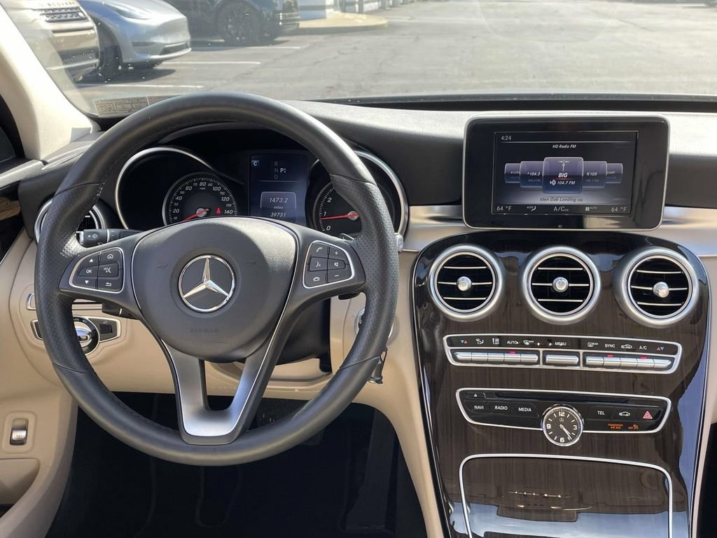 Used 2016 Mercedes-Benz C 300 4MATIC Sedan image 18