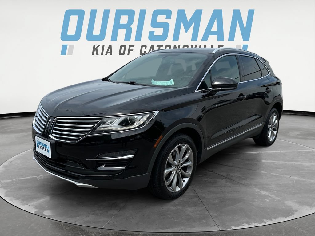 Used 2017 Lincoln MKC Select w/ Select Plus Package AWD/4WD image 2