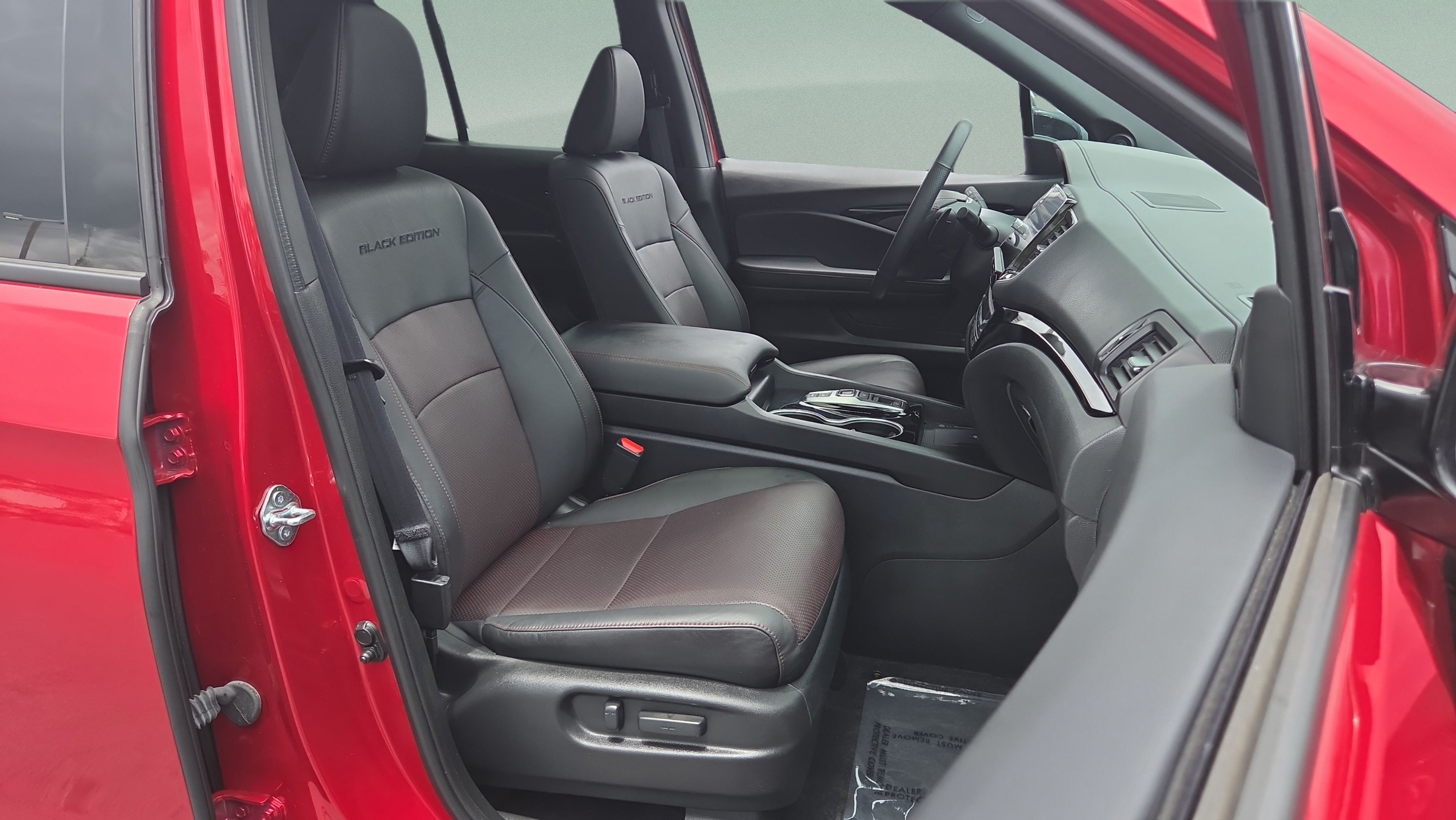 Used 2024 Honda Ridgeline Black Edition image 18