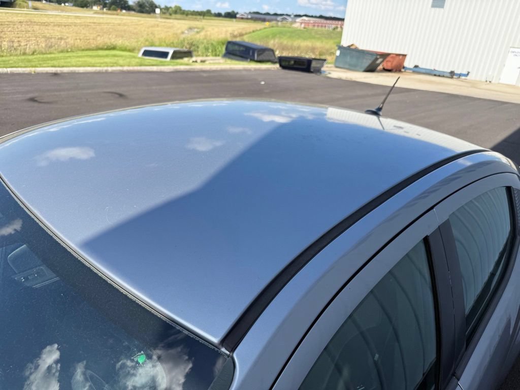 Used 2013 Dodge Avenger SE FWD image 13