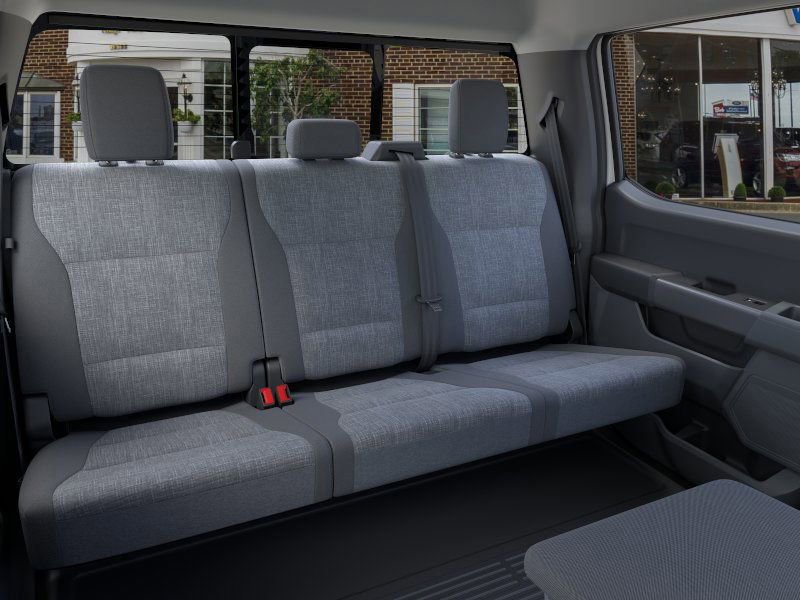 New 2026 Ford F550 4x4 Crew Cab image 11