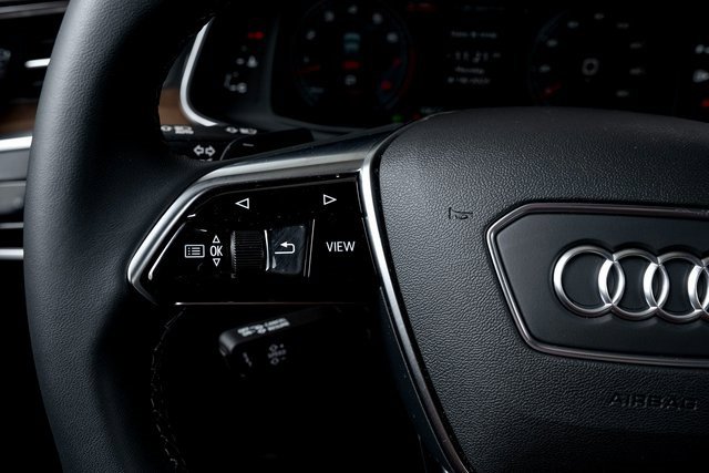 Used 2025 Audi A6 Premium Plus w/ Black Optic Package image 39