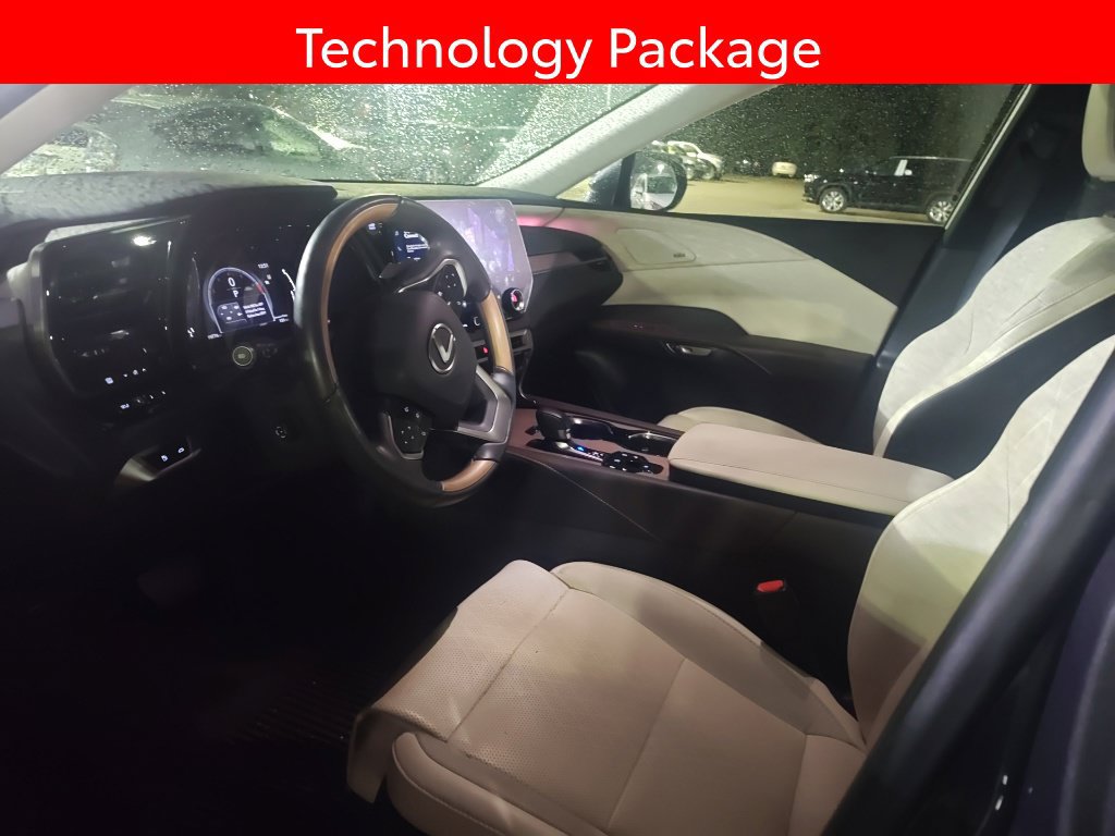 Used 2024 Lexus RX 350 AWD w/ Convenience Package image 8