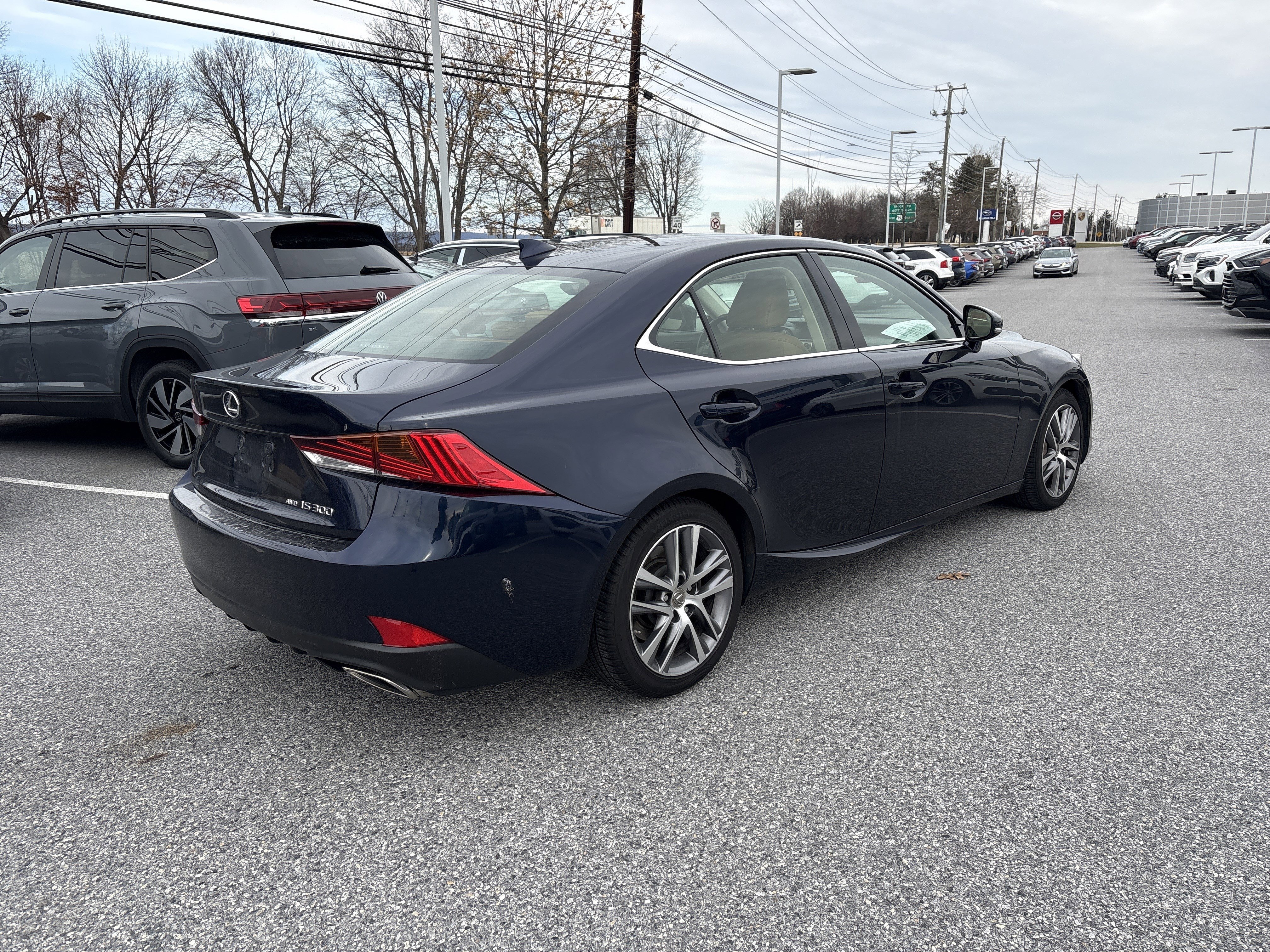Used 2019 Lexus IS 300 AWD w/ Accessory Package 2 image 4