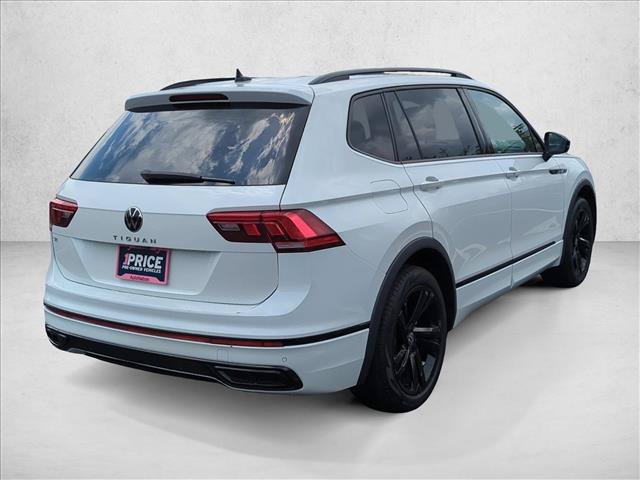 Certified 2023 Volkswagen Tiguan SE R-Line FWD image 5
