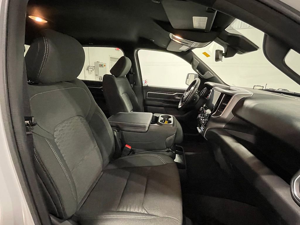 Used 2025 RAM 1500 Big Horn image 25