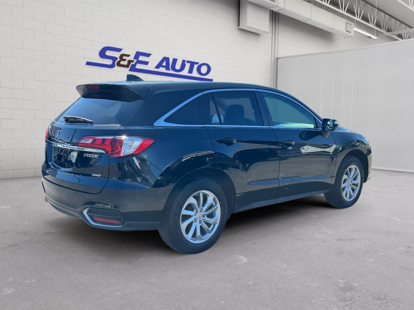 Used 2016 Acura RDX AWD image 5