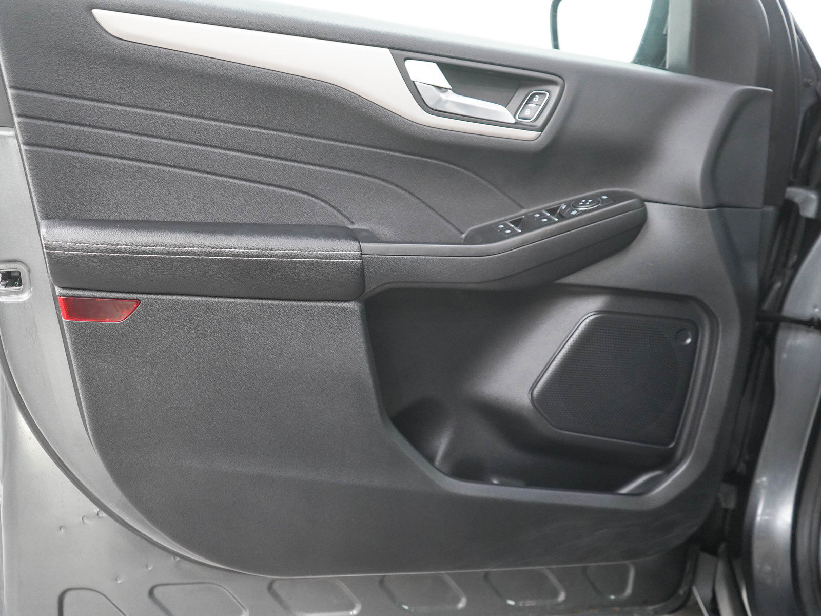 Used 2022 Ford Escape SEL AWD/4WD image 19