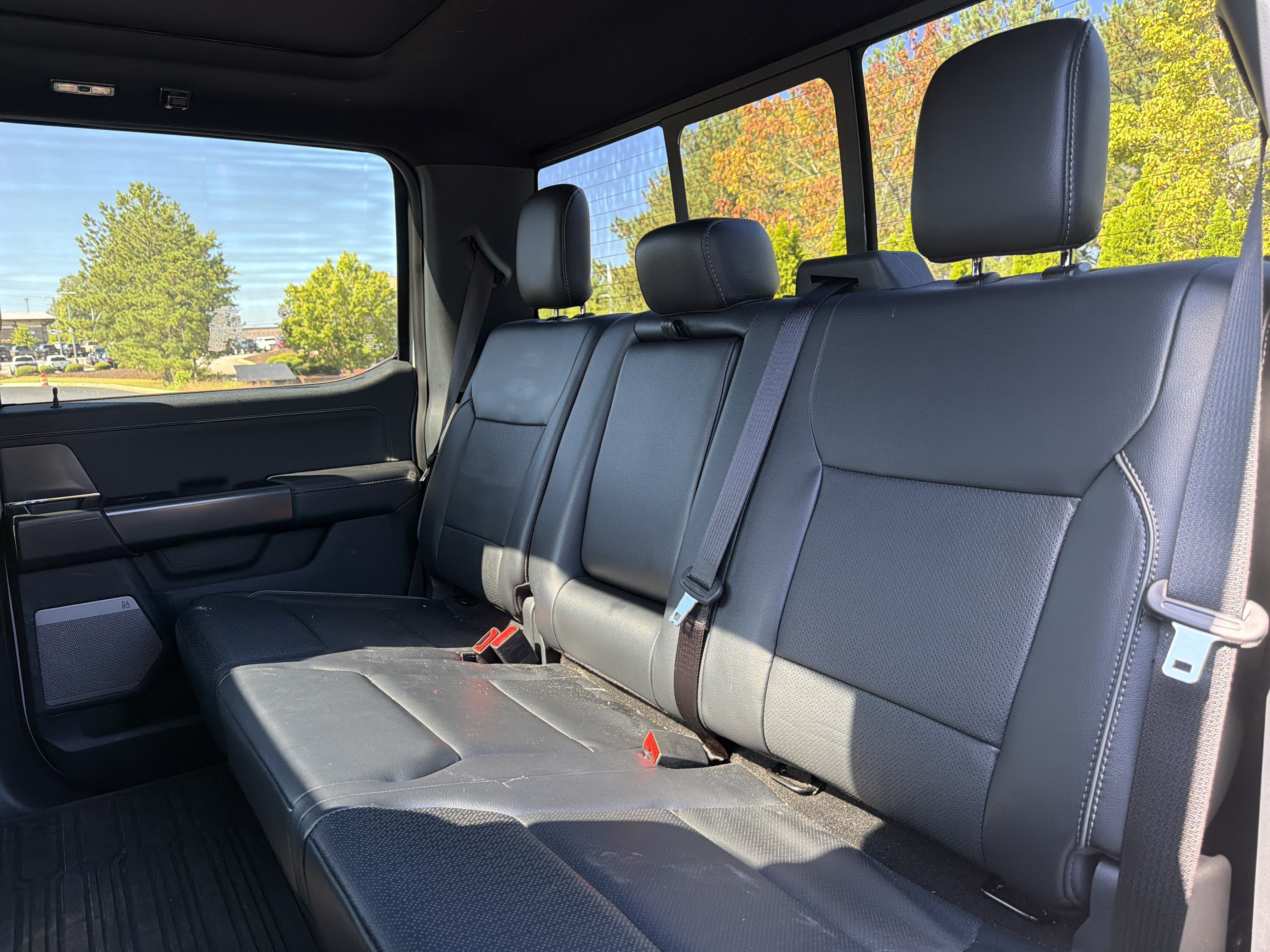 Used 2024 Ford F150 Lariat w/ Bed Utility Package AWD/4WD image 9