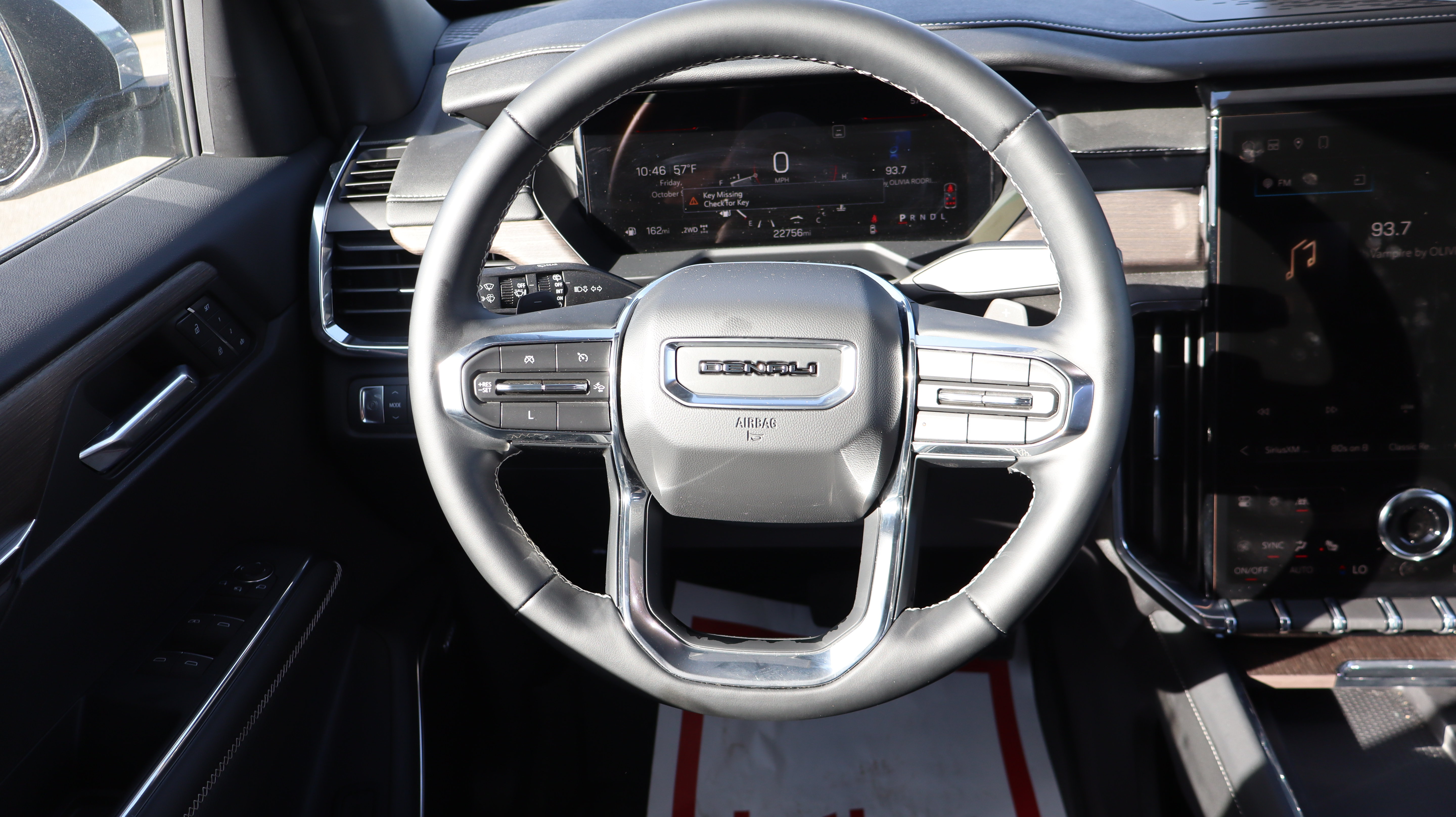 Used 2024 GMC Acadia Denali w/ LPO, Floor Liner Package AWD/4WD image 12