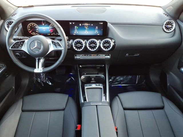 Used 2026 Mercedes-Benz GLA 250 image 4