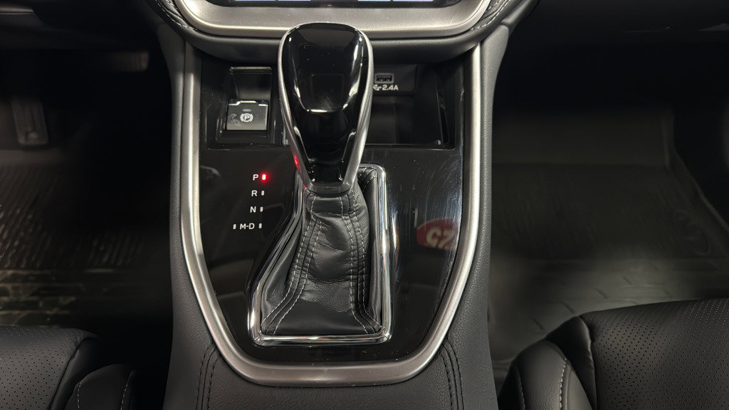 Certified 2025 Subaru Outback Limited XT image 39