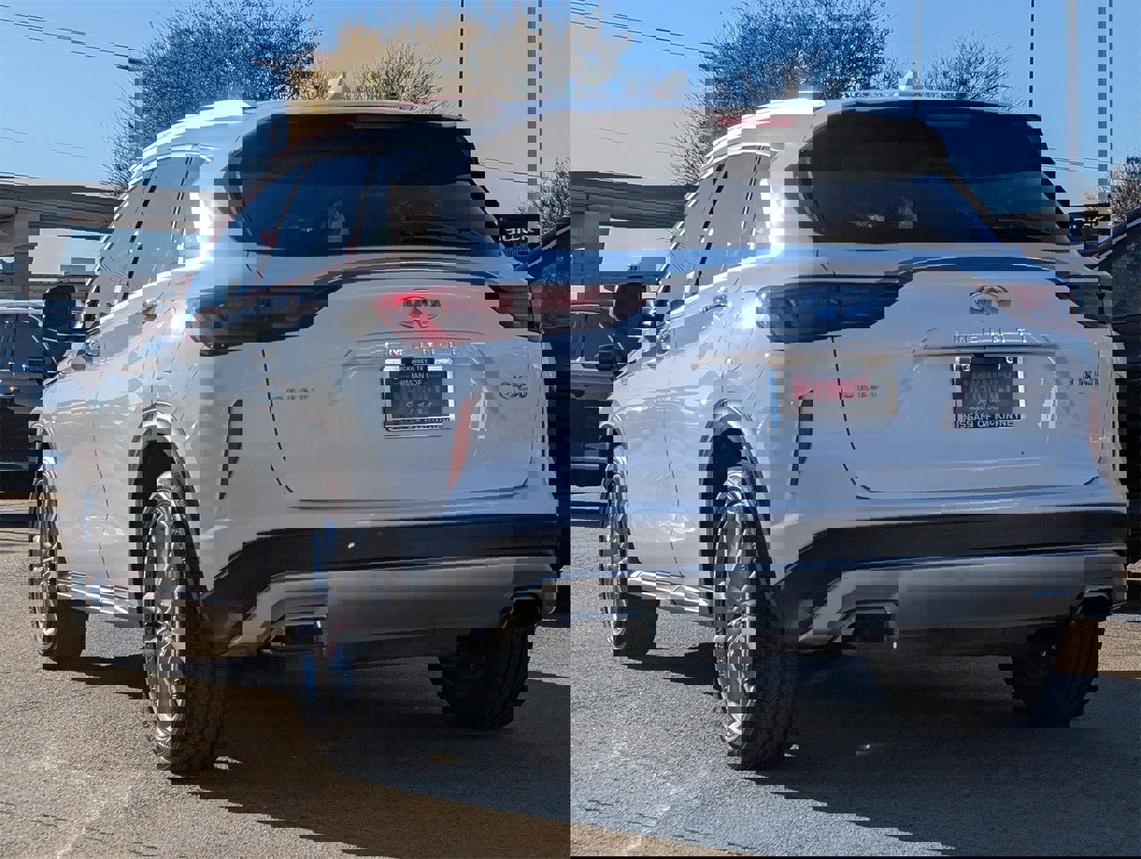 Used 2022 INFINITI QX50 Luxe image 4