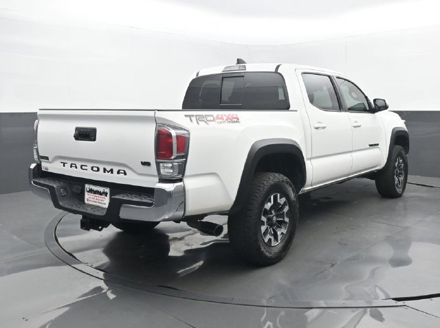 Used 2023 Toyota Tacoma TRD Off-Road w/ Black Out Package (TMS) AWD/4WD image 19