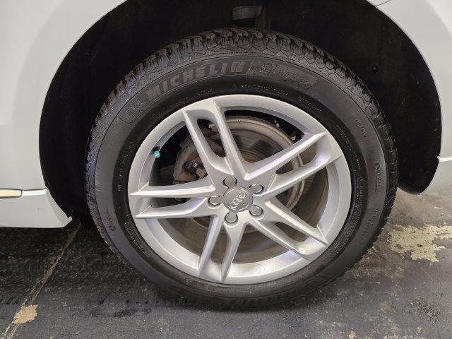 Used 2017 Audi Q5 2.0T Premium Plus AWD/4WD image 12