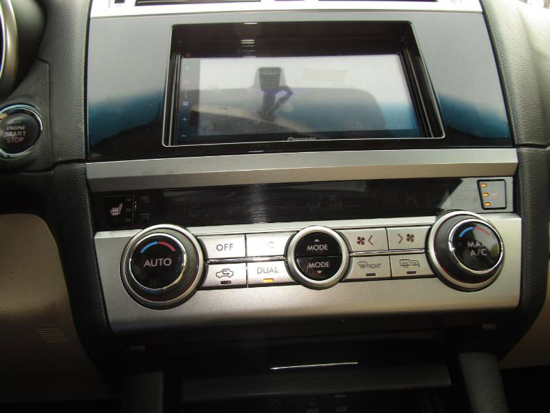 Used 2015 Subaru Outback 2.5i Limited image 57