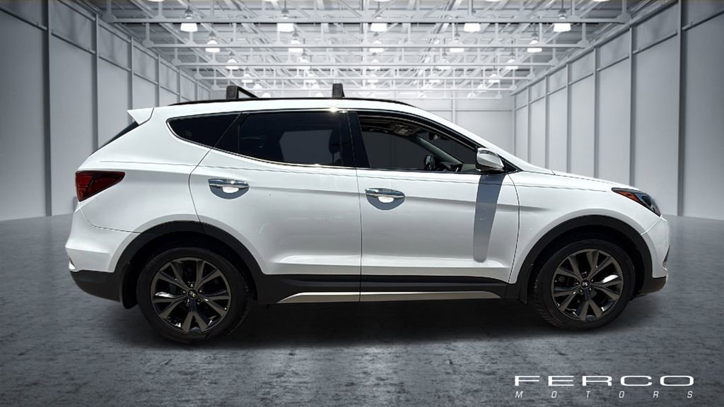 Used 2018 Hyundai Santa Fe Sport w/ 2.0T Ultimate Tech Package 05 FWD image 6