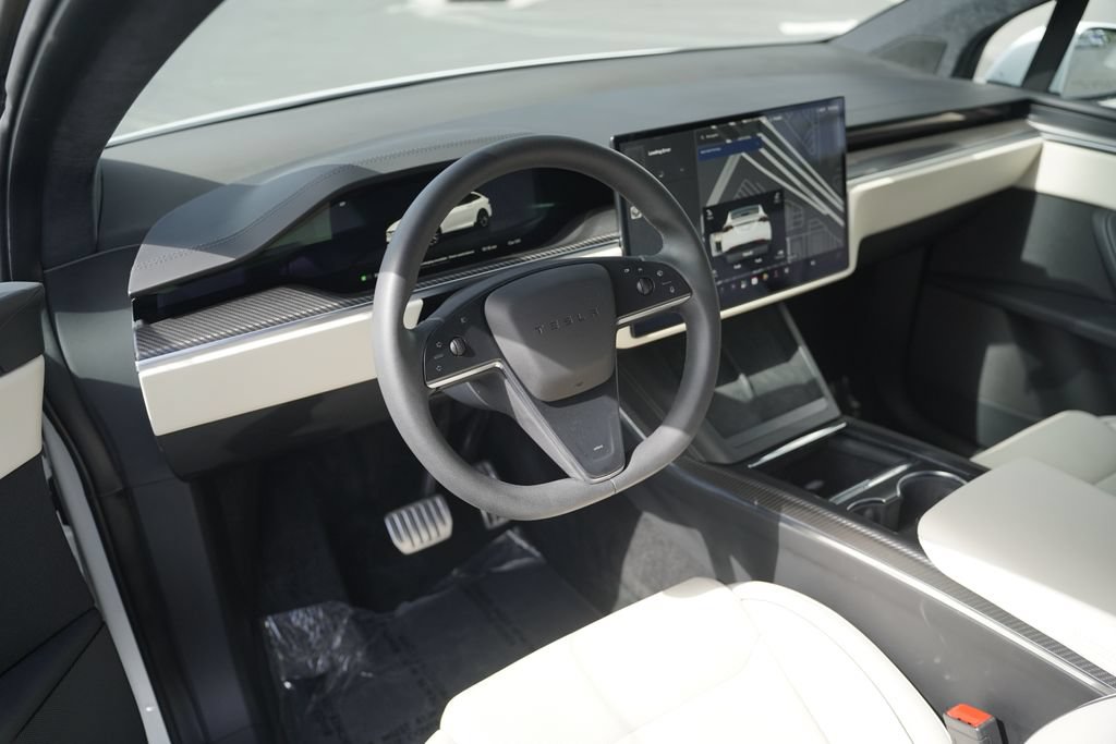 Used 2024 Tesla Model X Plaid AWD/4WD image 9