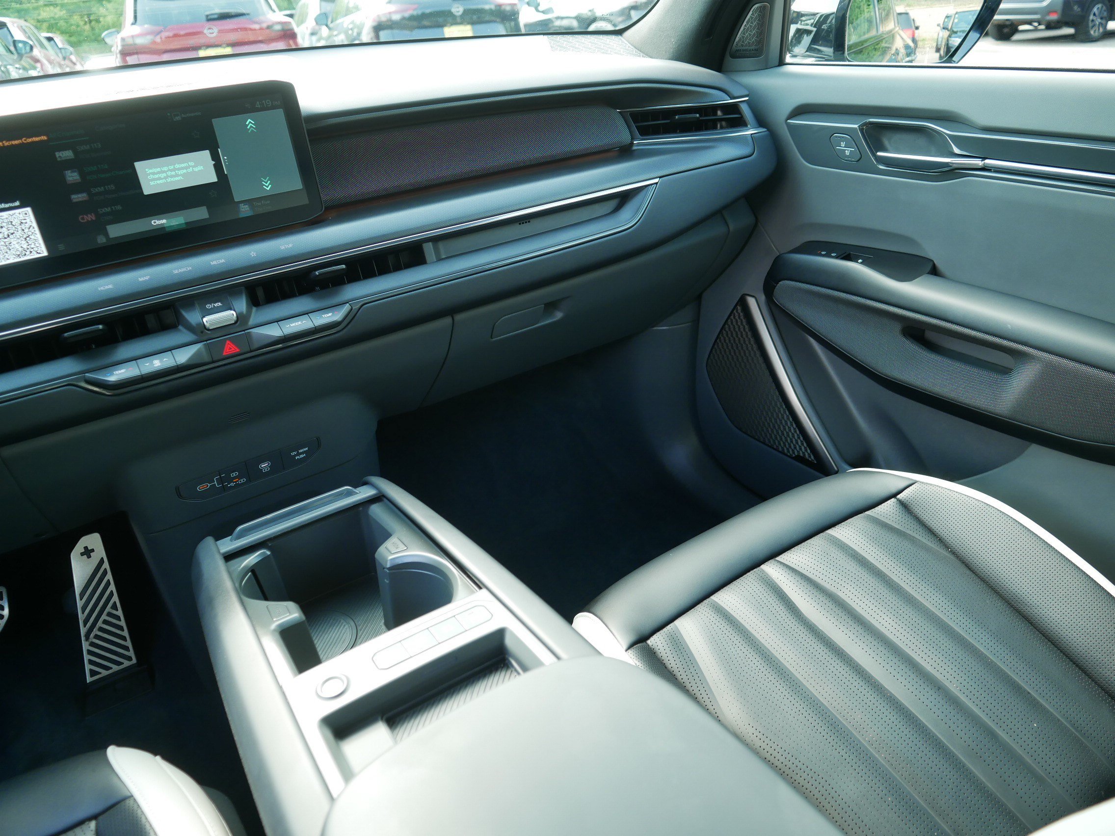 Certified 2024 Kia EV9 GT-Line AWD/4WD image 11