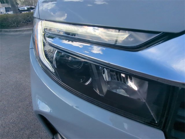 Used 2025 Honda Passport EX-L image 10