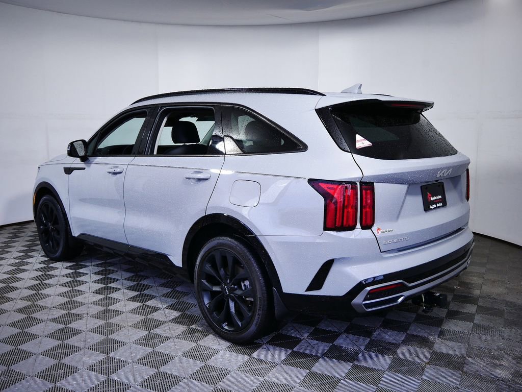 Used 2023 Kia Sorento SX image 8