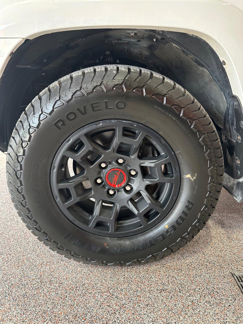 Used 2023 Toyota 4Runner 40th Anniversary SE image 36