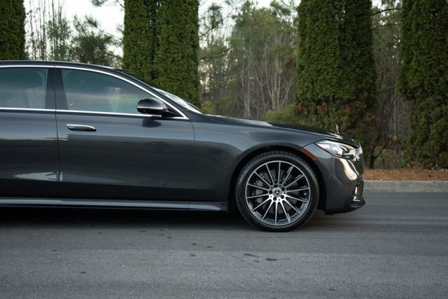 Used 2021 Mercedes-Benz S 580 4MATIC Sedan w/ AMG Line image 12