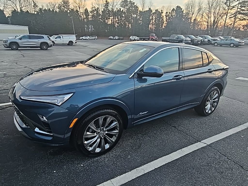 New 2026 Buick Envista Avenir image 3