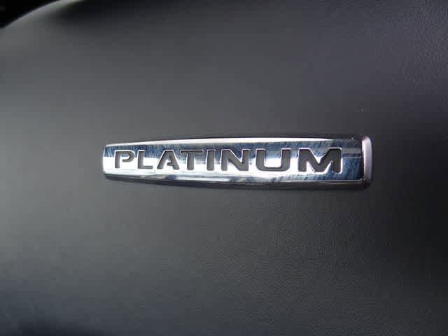 Used 2018 Ford F150 Platinum w/ Equipment Group 701A Luxury AWD/4WD image 8