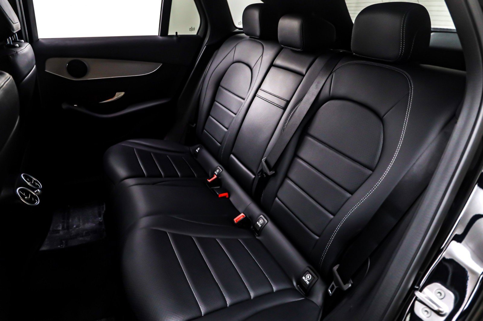 Used 2022 Mercedes-Benz GLC 300 GLC 300 SUV image 9