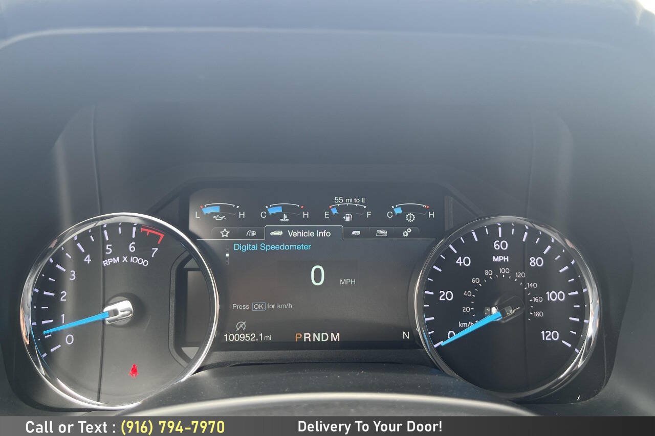 Used 2018 Ford Expedition Limited w/ Equipment Group 301A AWD/4WD image 22