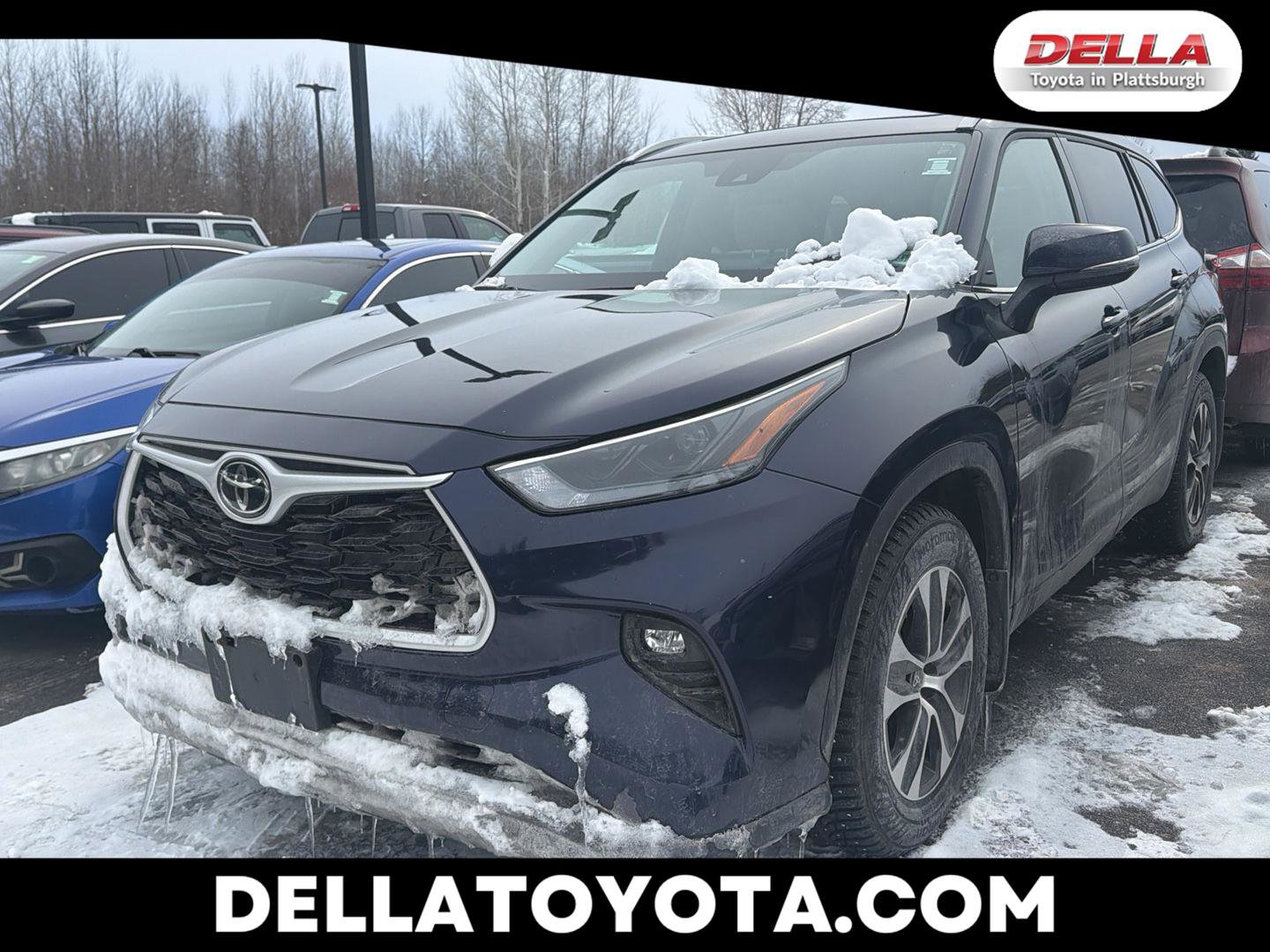 Used 2022 Toyota Highlander XLE image 1