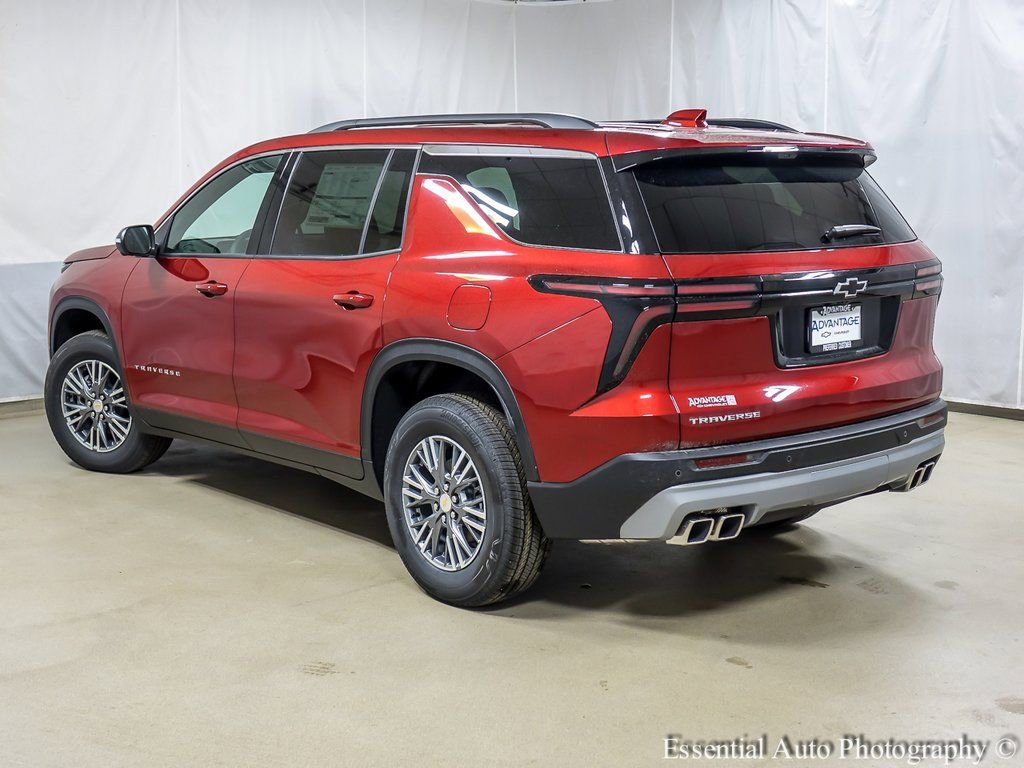 New 2026 Chevrolet Traverse LT w/ Driver Confidence Package image 8