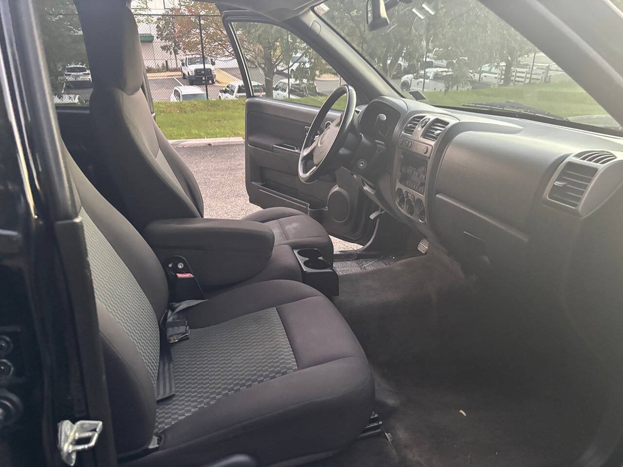 Used 2012 Chevrolet Colorado LT AWD/4WD image 19
