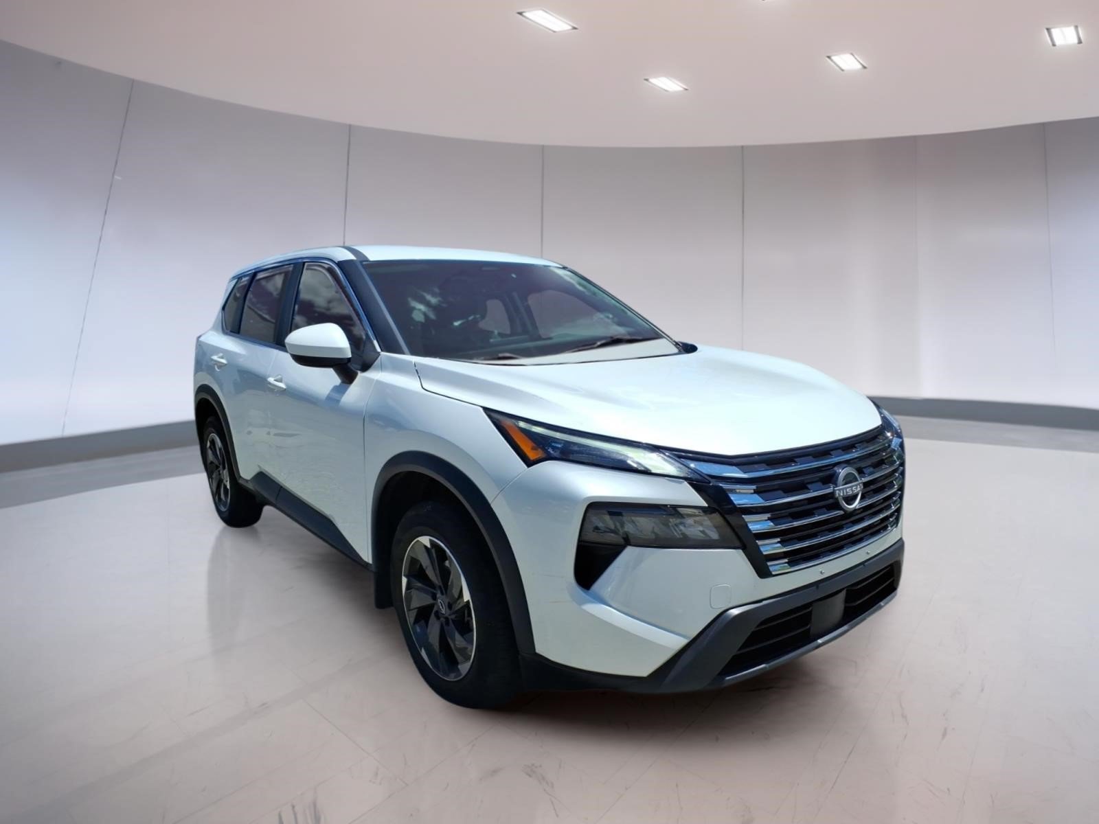 Used 2024 Nissan Rogue SV