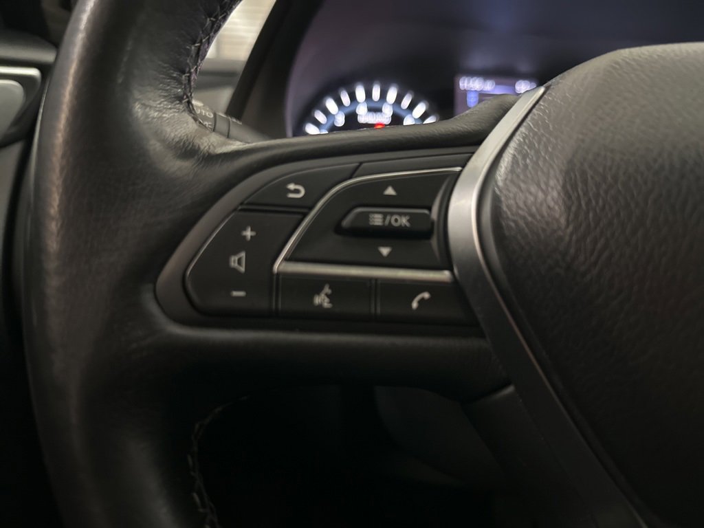 Used 2019 INFINITI Q50 Luxe image 24