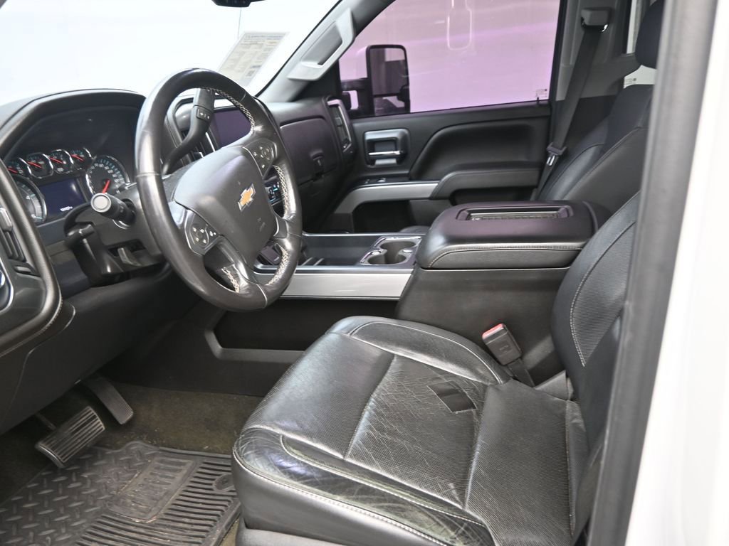 Used 2018 Chevrolet Silverado 2500 LTZ w/ Duramax Plus Package image 12